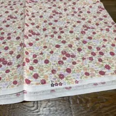 未使用 コットン生地 小花柄 ピンク 巾110x91 日本製 綿 ハンドメイド