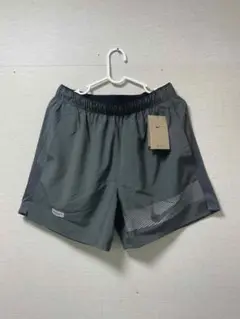 NIKE ランニングショートパンツ　インナー付　短パン　グレー　XL 新品