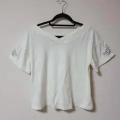 EARTH　アース　半袖シャツ　白　ホワイト　WHITE　フリーサイズ
