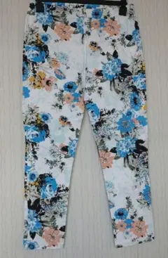 アズノゥアズ　綿混ストレッチパンツ
