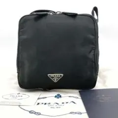美品✨ プラダ ボディバッグ ウエストポーチ 三角プレート ブラック ナイロン