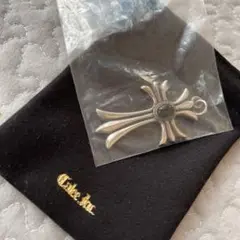 キャリー calee シルバー アクセサリー ペンダントトップ