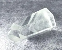 ファントム水晶 水晶ポイント 56g