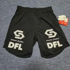 新品/未使用【サッカージャンキー ブラック黒 ハーフパンツ】L