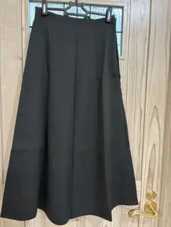 ブラック フレアロングスカート
