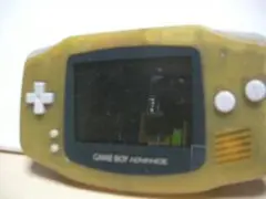 ジャンク　ゲームボーイアドバンス　クリアイエロー　※裏面のカバー欠品