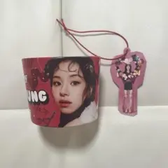TWICE チェヨン　センイルカップホルダー　strategy
