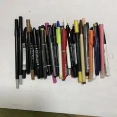 筆記具　色々32本　中古品