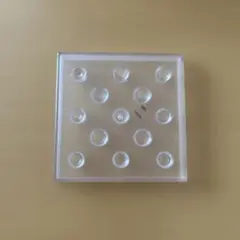 、