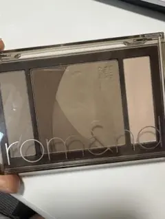 Item thumbnail for item b9f5f42d-3a5d-40b2-aa67-aa64efc70f9e