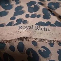 Royal Rich 生地 　レオパード柄