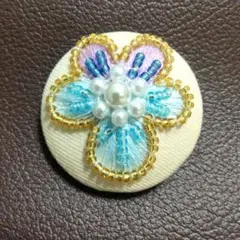 Item thumbnail for item 463027e2-f623-40af-bbed-25323c9a0e7d