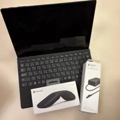 Microsoft タブレット+ キーボード、マウス、ACアダプター