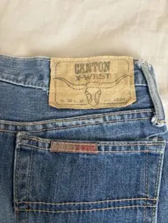 Item thumbnail for item 61422f69-25a7-4794-8825-a28389b7a310