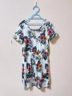 新品☆ROXY☆ワンピース 130〜