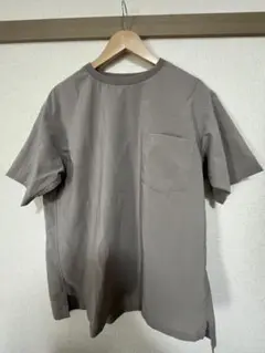 グレー Tシャツ 左胸ポケット付き