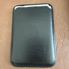 Apple純正 レザーウォレット（Find My対応・ブラック)