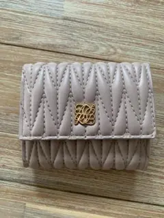 ピンク キルティング 三つ折り財布