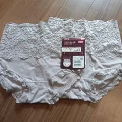 Item thumbnail for item 8a4b061e-8fe2-4f3a-9eee-955c8eda88d4