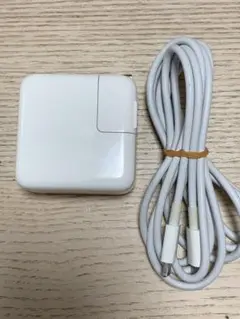M1 Apple純正　30W USB-C電源アダプタ A1882