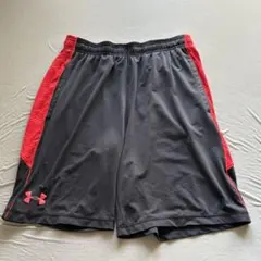 アンダーアーマー　ハーフパンツ