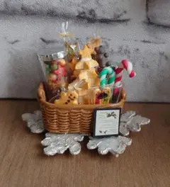 Item thumbnail for item 5cd302c3-18d9-4f1e-85e8-7ab996ebf18f