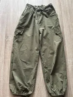 150サイズ オリーブグリーン 薄手カーゴパンツ