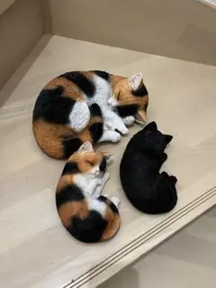 三毛猫大小と小黒猫　3体セット