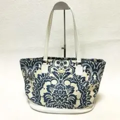 【美品】Think Bee シンクビー トートバッグ　肩掛け　ホワイト　花柄