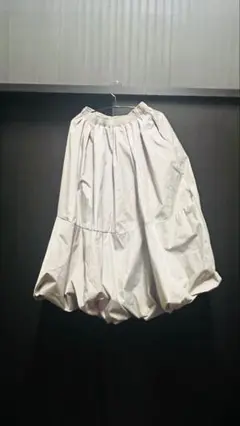 バルーンシルエットスカート ベージュ　DeuxAmour