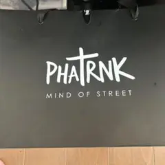 PHATRNK ロゴバッグ