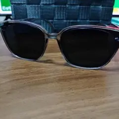 サングラス