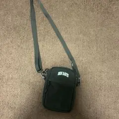 BEN DAVIS ブラックショルダーバッグ