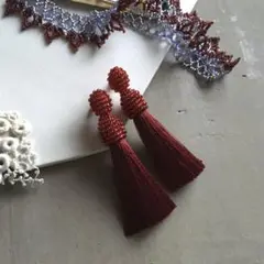 チェコ ビーズ ピアス プレシオサ ガラス タッセル 赤 検 ウクライナ刺繍