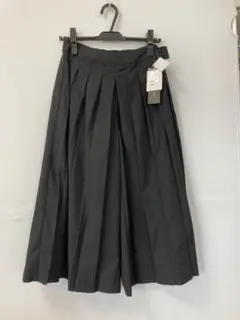 REFRESHING RBATプリーツDワイドパンツ 黒色