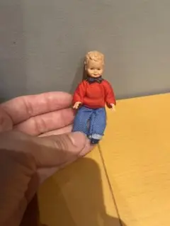 bodo hennig ボードヘニッヒ　ドールハウス　ドイツ　人形　男の子