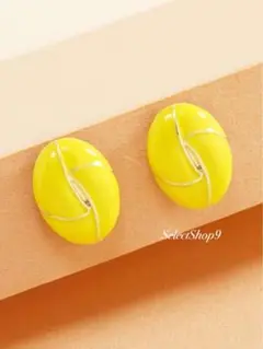 新品未使用品♡イエローレモンゴールドヴィンテージレトロ海外インポート韓国ピアス