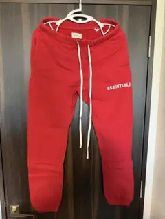 FOG ESSENTIALS レッド スウェットパンツ