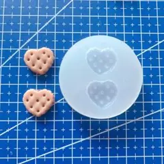 シリコンモールド ハートのクッキー　バレンタイン　ホワイトデー　チョコ　サンド