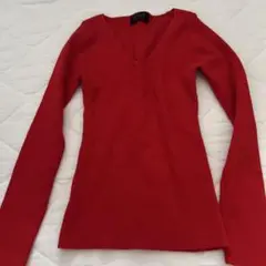 D.V.C レッド長袖ニット