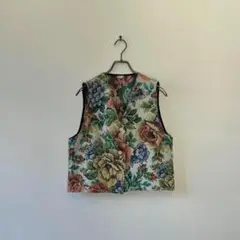 古着 花柄ベスト 前開き レイヤード 重ね着 ゴブラン風 レトロ フリーサイズ
