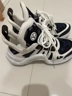 ルイヴィトン スニーカー