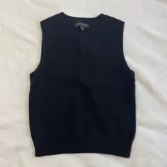 Banana Republic 黒のノースリーブニット
