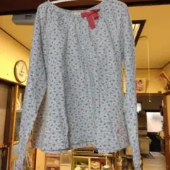 花柄長袖シャツ 126cm グレー値下げ