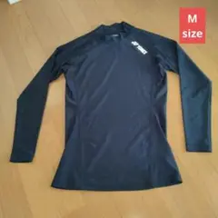 YONEX ブラック 長袖アンダーシャツ JP M