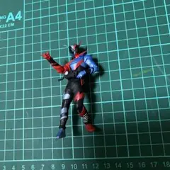 【★最終価格★】★ 仮面ライダービルド　フィギュア★