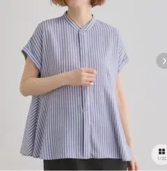新品未使用　ペプラムシャツブラウス