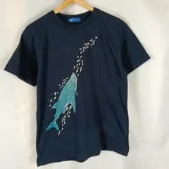 美ら海水族館　ジンベイザメ　Tシャツ　Mサイズ　ネイビー　B3276