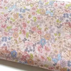 感謝セール‼️生地　ハギレ　花柄　リバティ調柄　ピンク　リボン　オックス地