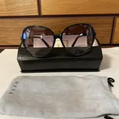 ディータサングラス